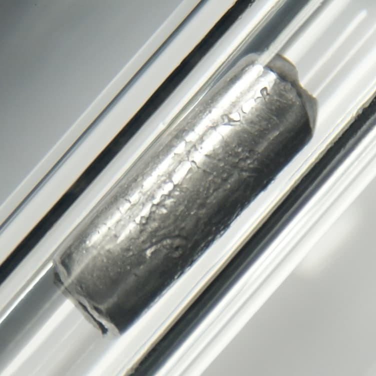 Thallium element sample
