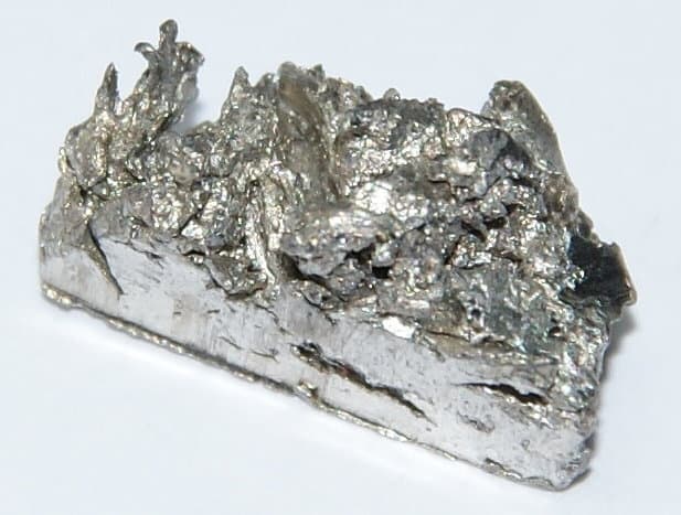 Ytterbium element sample